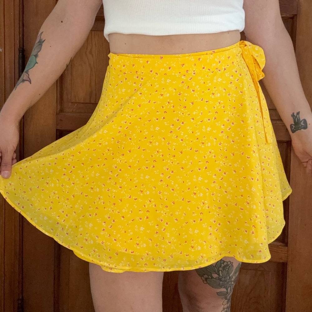 Forever 21 Yellow Wrap Mini Skirt Casual Resort Wear